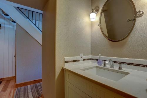 a bathroom with a sink and a mirror at Gateway to Mt Bachelor in Bend