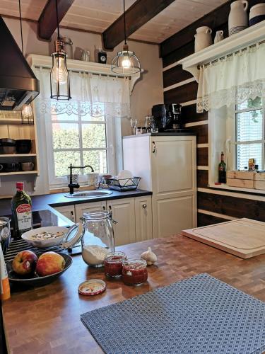 Una cocina o cocineta en Górska Latarnia