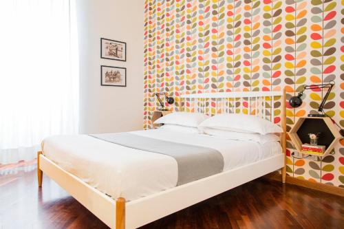 TrastevereHome- Garibaldi Apartment, World Around Corner
