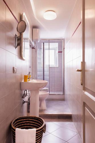 TrastevereHome - Colorful and Relaxing Apartment in Trastevere