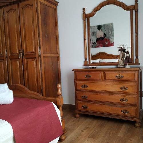 Ένα ή περισσότερα κρεβάτια σε δωμάτιο στο Casa Abenelas