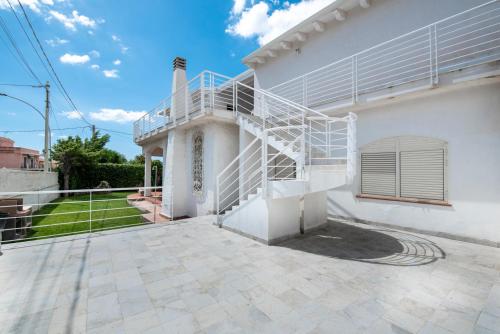 Holiday Villa White – Photos 2