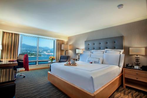 Pan Pacific Vancouver Image