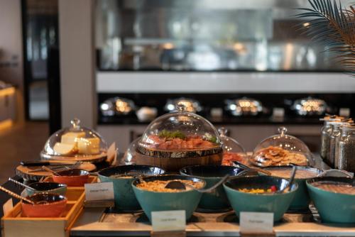 Mad på resortet eller i nærheden