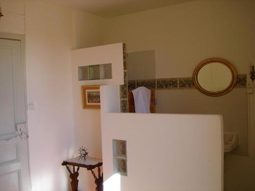 Fotografie z fotogalerie ubytování Embarben Maison d'hôtes v destinaci Saint-Chamas