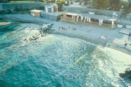 Khách lưu trú tại Maison Village Cosy 450m de la plage , 2km de la ville Cap Corse