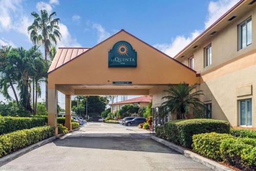 Φωτογραφία από το άλμπουμ του La Quinta by Wyndham Fort Lauderdale Pompano Beach σε Fort Lauderdale