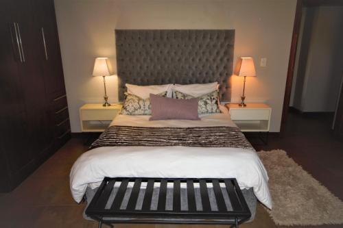 Karee & Wild Olive Guest Lodge – Photos 2