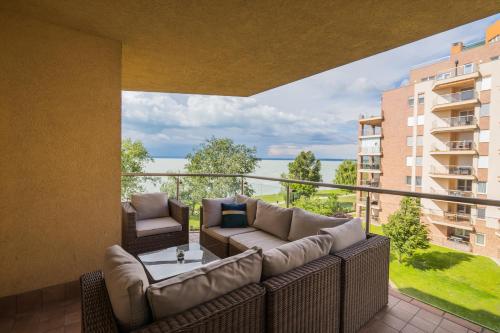 MyFlat Solaris Family Apartment