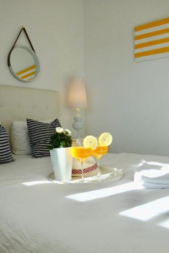Sailor Apartments