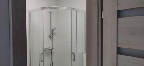 Bilik mandi di Apartamenty Hugo Centrum