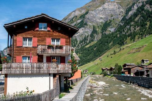 Gallery image of Gasthaus Edelweiss in Vals