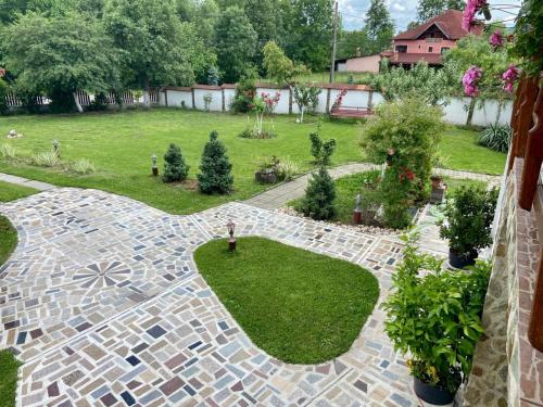 Vườn quanh Casa de vacanță Moțata