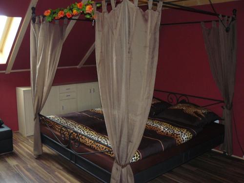 Postel nebo postele na pokoji v ubytování HummelCasa Ferienhaus Bayreuth