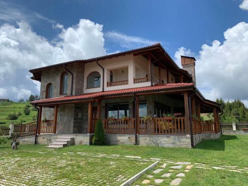 Galeriebild der Unterkunft Вили Чала in Chala