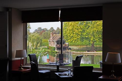 Shillingford Bridge Hotel – Photos 5