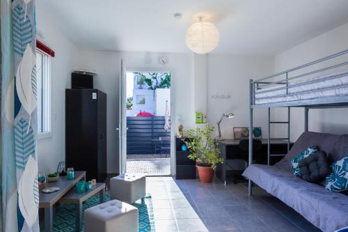 Χώρος καθιστικού στο La Résidence Salamandre idéal couples & familles grands studios à Saint-Marc-sur-mer à 500m des plages proche de La Baule