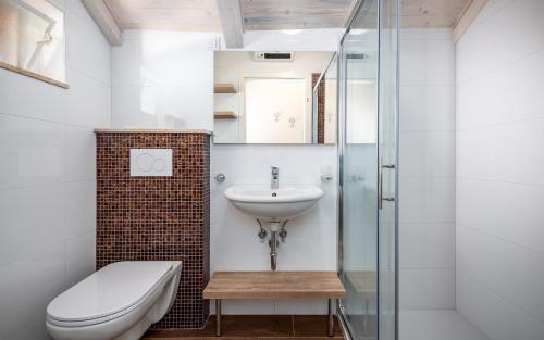 Apartment Katoro tesisinde bir banyo