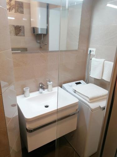 Fotografie z fotogalerie ubytování Apartments and Rooms Tomas v destinaci Podstrana