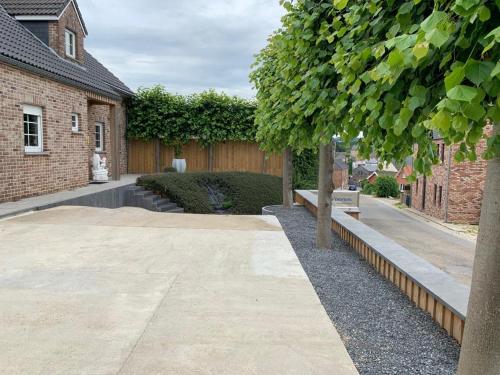 Jardin de l'établissement Holiday Home Mooi - Voeren