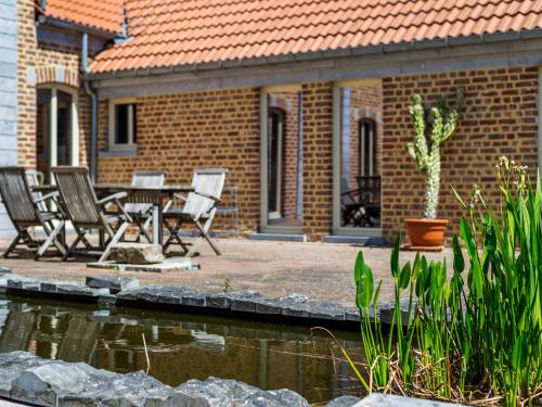 Galeri foto Graceful Holiday Home in Geetbets with Patio di Geetbets