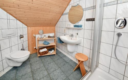 Koupelna v ubytování Oberlützenbachshof