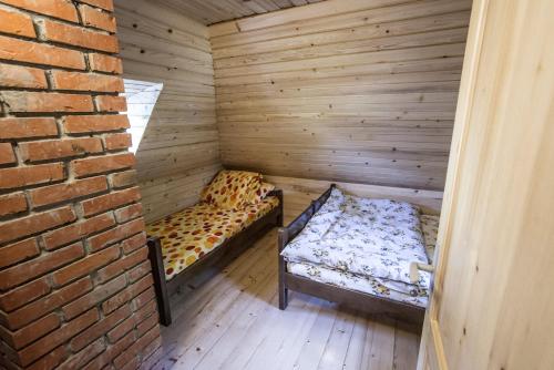 Gallery image of Gradačka Banja brvnare in Gradac