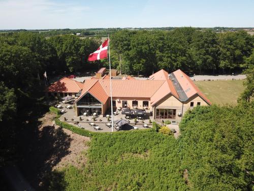 Widok z lotu ptaka na obiekt Hotel Skibelund Krat