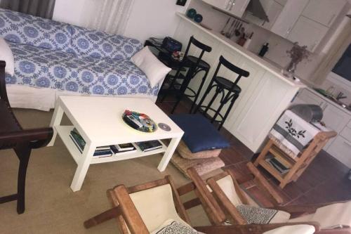Dapur atau dapur kecil di Beach house with a view