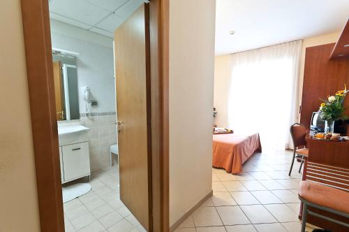 Koupelna v ubytování Hotel Priscilla