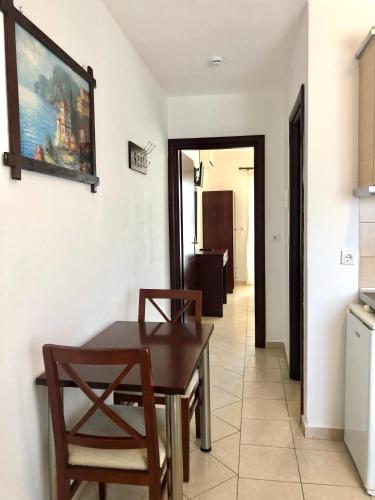 Gallery image of Melis Studios in Kallithea Halkidikis