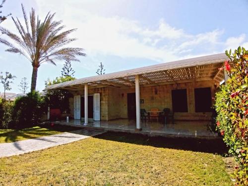 Villa with Roof, Private Garden and Backyard in North Coast – Families Only فيلا مستقلة الساحل الشمالي – عائلات فقط