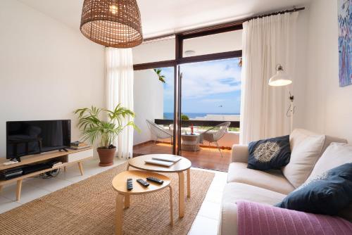 La Playita, primera linea de mar, Puerto del Carmen – Updated ...