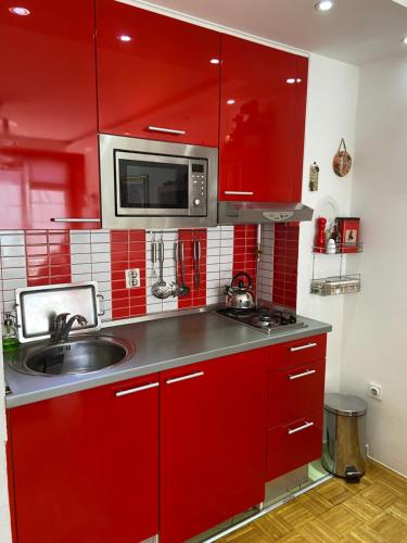 Eldhús eða eldhúskrókur á SASE Apartment