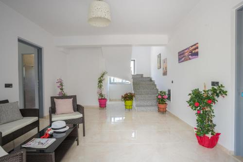 Gallery image of Michaelangelo Apartments in Nydri