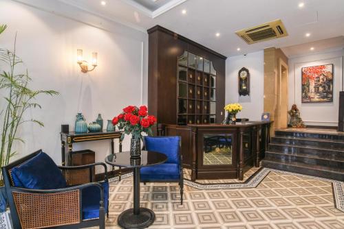 The lobby or reception area at Golden Legend Boutique Hotel