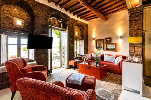 Gallery image of Tinos E-houses in Triandáros