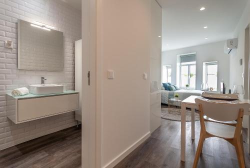 Cais de São Roque by Home Sweet Home Aveiro