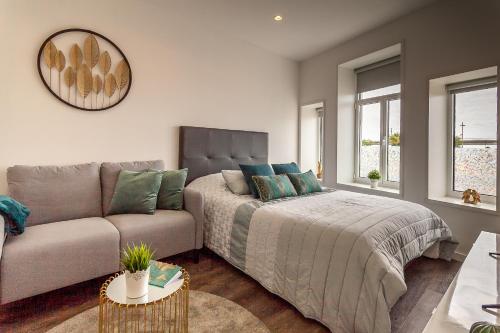 Cais de São Roque by Home Sweet Home Aveiro