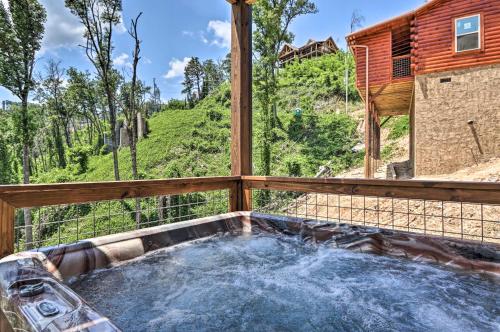 Modern Gatlinburg Cabin with Hot Tub, Game Room