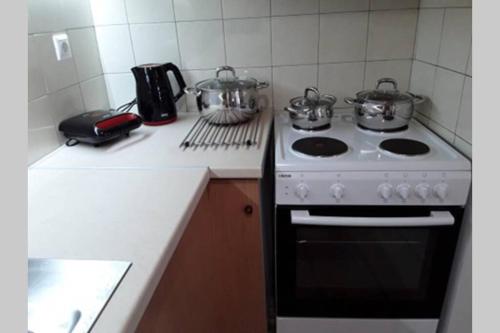 Кухня или мини-кухня в Art apartment
