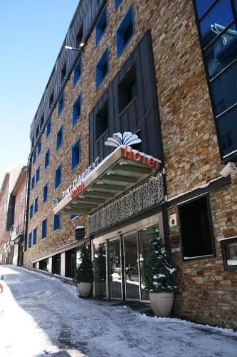 Font D'Argent Pas de la Casa picture