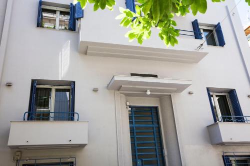 Bentzi...Boutique Apartment in Pangrati, Superior Suite (2) for 4 guests