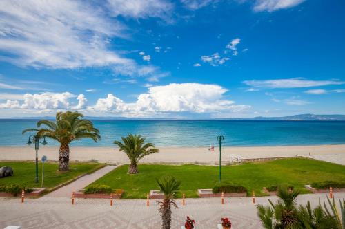 Acroyali Beach House