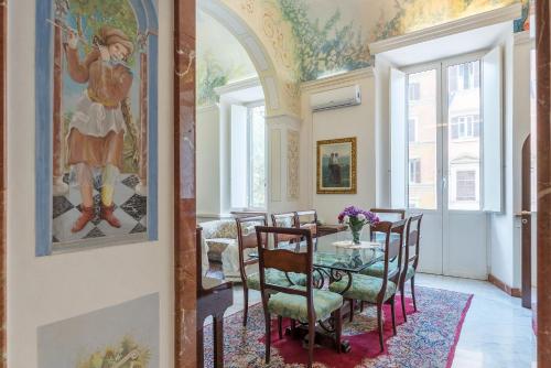 GuestHost - Piazza Vittorio Exclusive Apartment