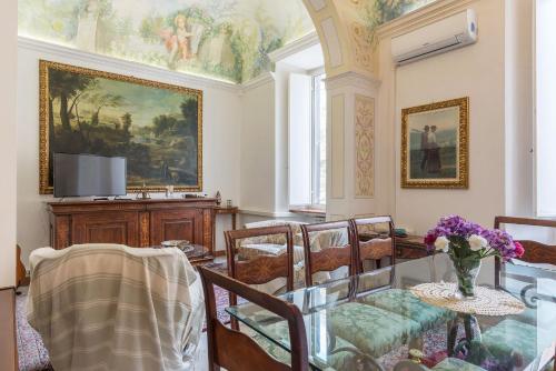 GuestHost - Piazza Vittorio Exclusive Apartment