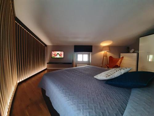 MoAA - Modern Art Apartment photo 2