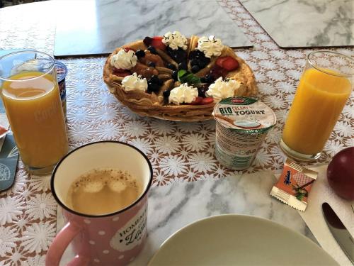 Jídlo v penzionu nebo okolí