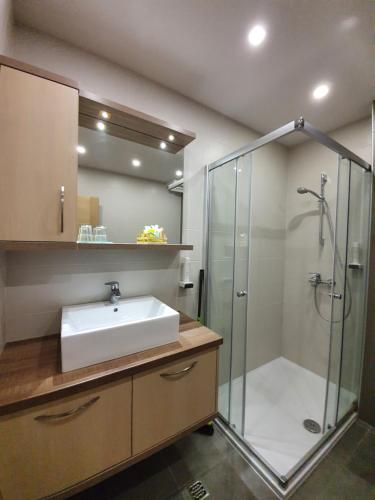 Fotografie z fotogalerie ubytování Apartments Hermes v Tučepi