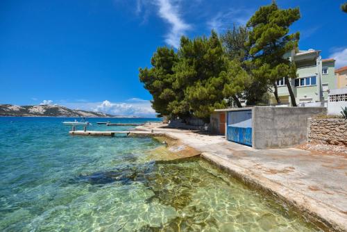 Apartment Vela Draga Sea view by the beach 6